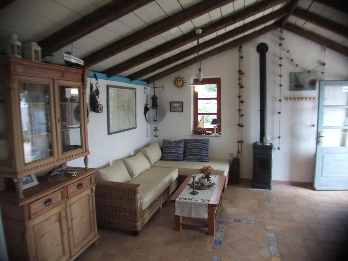 Holiday home House Lemon Tree Villa Pasman